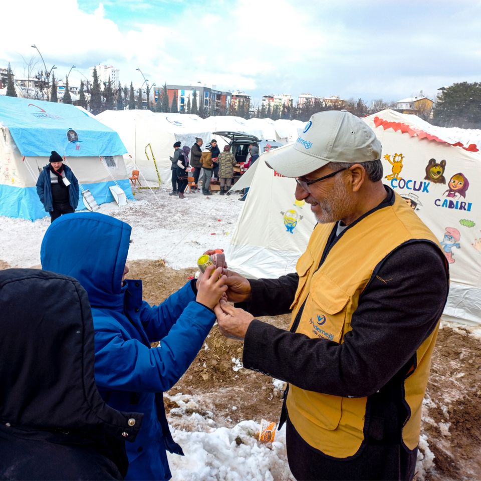 Malatya Çocuklara Oyuncak (3).jpg